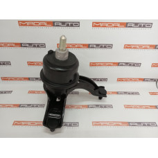 Подушка двигателя правая TOYOTA 2AZFE 12362-28020