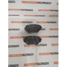 Тормозные колодки передние 04465-42130