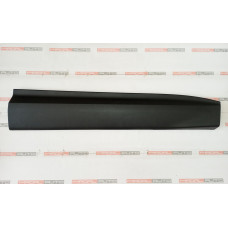 Накладка декоративная передней правой двери HYUNDAI SANTA FE 87722-2W000CA