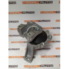 Подушка двигателя правая HONDA CR-V 50820-SWW-E01