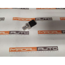 Датчик давления хладагента VW AUDI SEAT SKODA 5Q0959126A