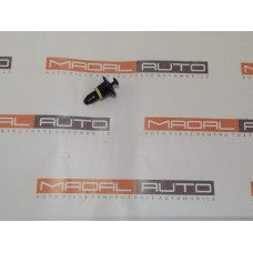 Клипса крепежная TOYOTA SIENNA 52599-08010