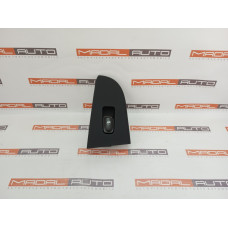 Кнопка стеклоподъёмника задней левой двери HYUNDAI ELANTRA 93580-2H0009P