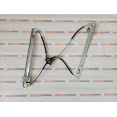 Стеклоподъемник передней правой двери MERCEDES VITO VIANO A6397200546