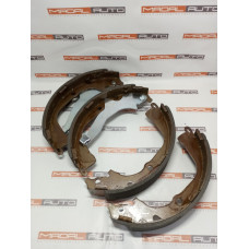 Тормозные колодки задние барабанные VW AMAROK 2H0698525