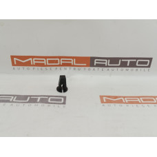 Клипса крепежная AUDI VW SEAT SKODA PORSCHE BENTLEY WHT004694