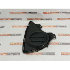 Решетка противотуманной фары правая TOYOTA AURIS 81481-02300