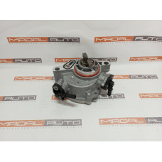 Вакуумный насос PEUGEOT CITROEN VOLVO FORD MITSUBISHI 9804021880
