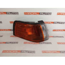 Указатель поворота правый MAZDA 323 BG B455-51-060A