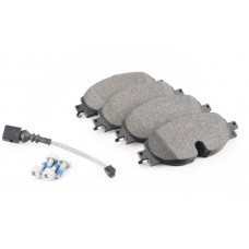 Тормозные колодки передние AUDI A3 8V0698151G