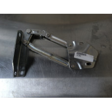 Петля капота правая VW CADDY 2K5823302