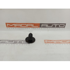 Клипса крепежная CHRYSLER DODGE JEEP 6505667AA