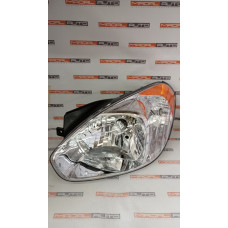 Фара левая HYUNDAI ACCENT 221-1140L-LD-EM